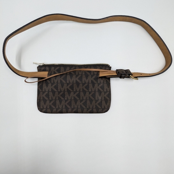 Michael Kors Fanny Pack Belt Bag - Picture 3 of 7